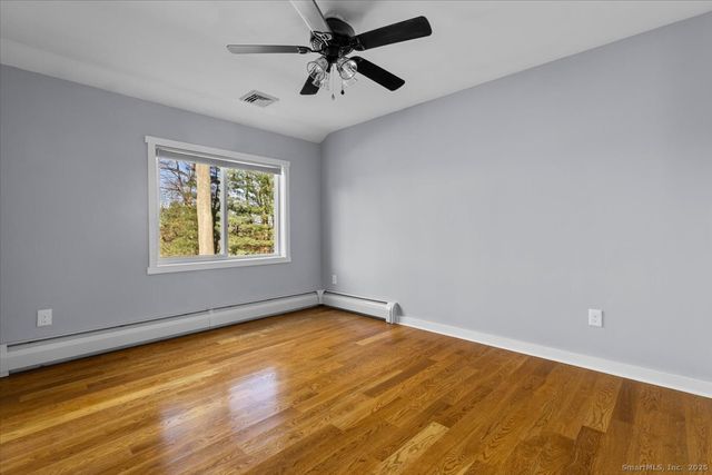 16 Partridge Lane, Milford, CT 06461