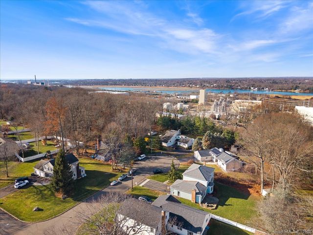 16 Partridge Lane, Milford, CT 06461