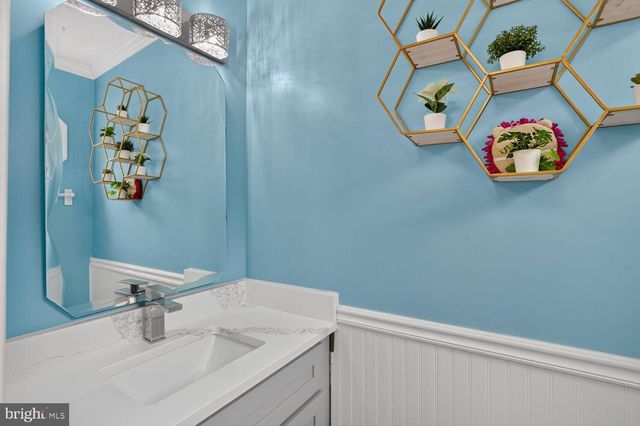 7372 STREAM WAY, Springfield, VA 22152