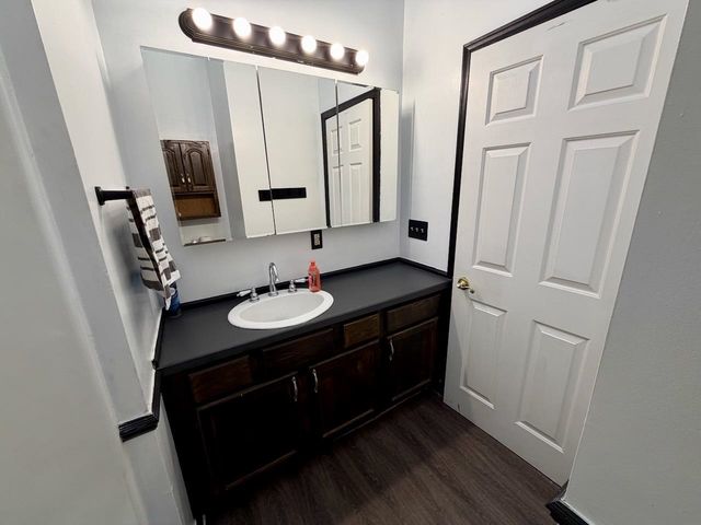 921 S Front Street, Chesaning, MI 48616