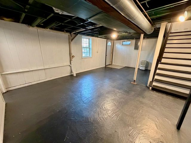 921 S Front Street, Chesaning, MI 48616