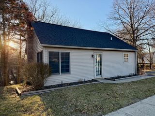 921 S Front Street, Chesaning, MI 48616