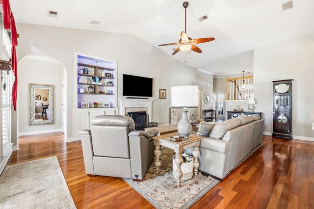 516 Benson Dr., Myrtle Beach, SC 29579