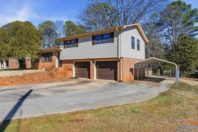 3116 Forsythe Drive NW, Huntsville, AL 35810