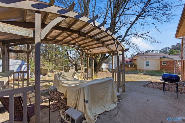 3116 Forsythe Drive NW, Huntsville, AL 35810