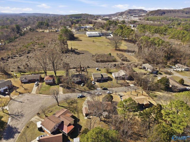 3116 Forsythe Drive NW, Huntsville, AL 35810