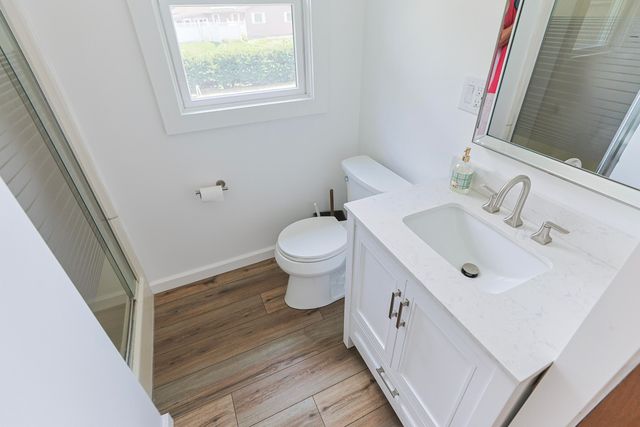 27201 Stuart Street, Edwardsburg Vllg, MI 49112