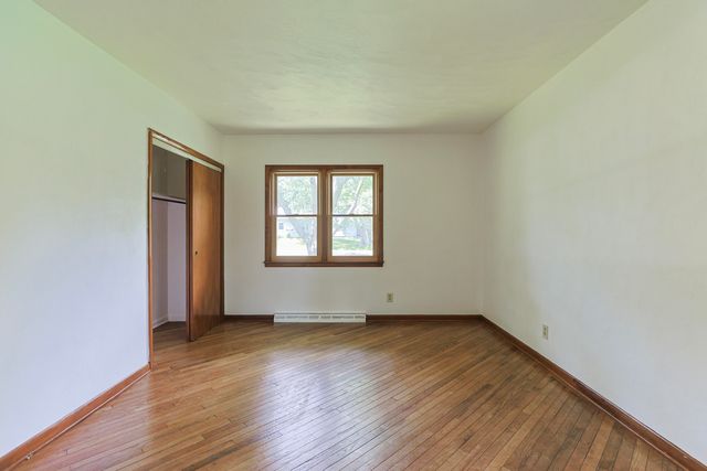 27201 Stuart Street, Edwardsburg Vllg, MI 49112