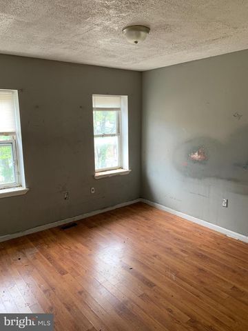 2737 PROSPECT ST, Baltimore, MD 21216