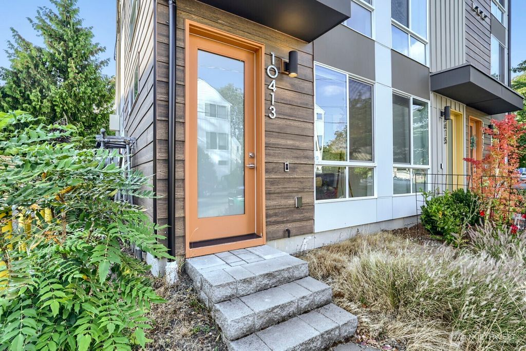 10413 Alderbrook Place NW, Seattle, WA 98177
