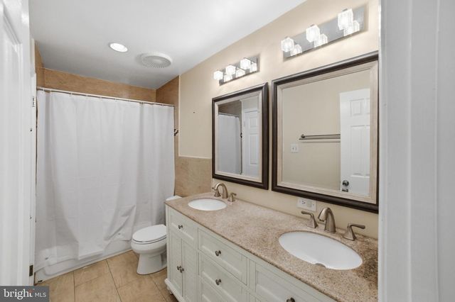 15232 LARKSPUR LN, Dumfries, VA 22025