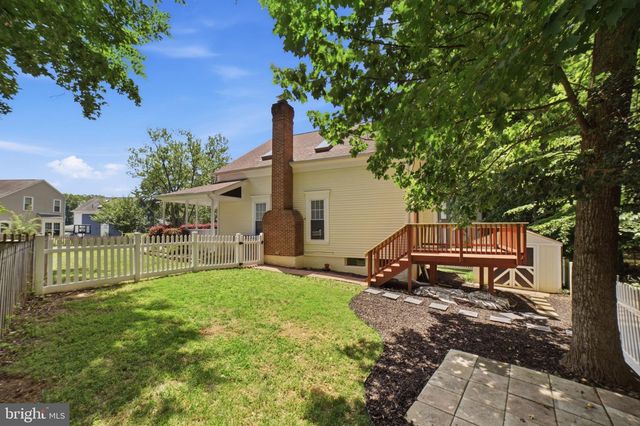 15232 LARKSPUR LN, Dumfries, VA 22025