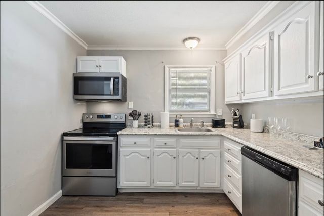 2720 Blyth Drive, Dallas, TX 75228