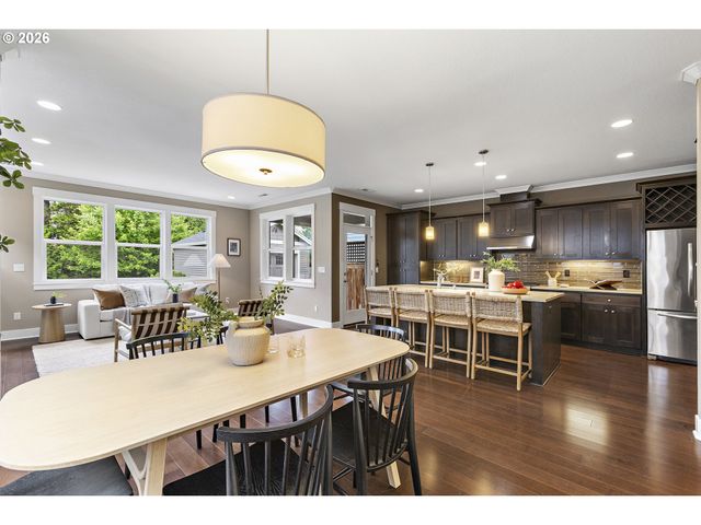 3005 Ne DEKUM St, Portland, OR 97211