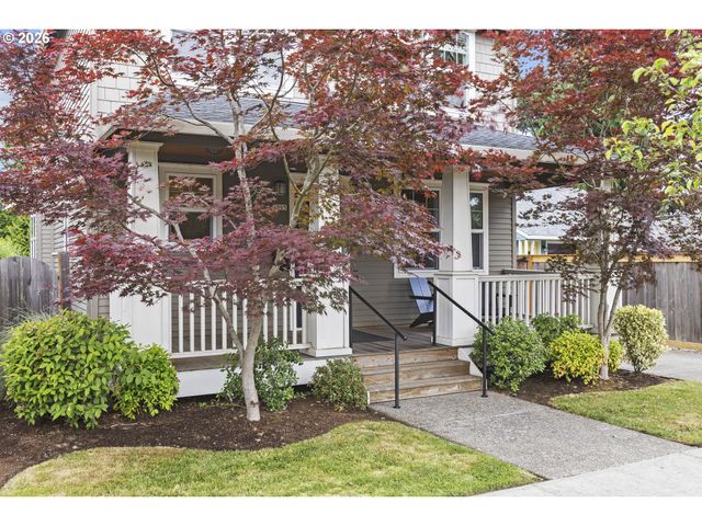 3005 Ne DEKUM St, Portland, OR 97211