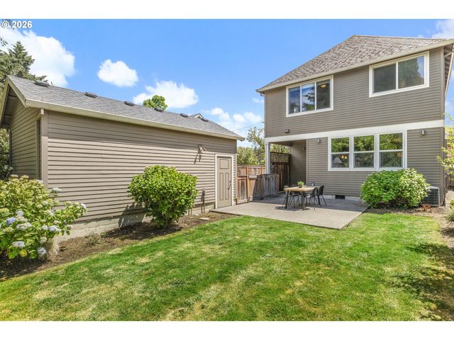 3005 Ne DEKUM St, Portland, OR 97211