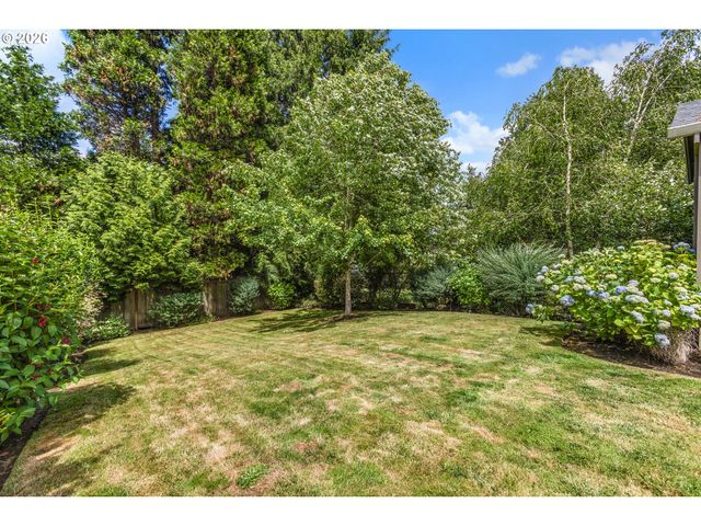 3005 Ne DEKUM St, Portland, OR 97211