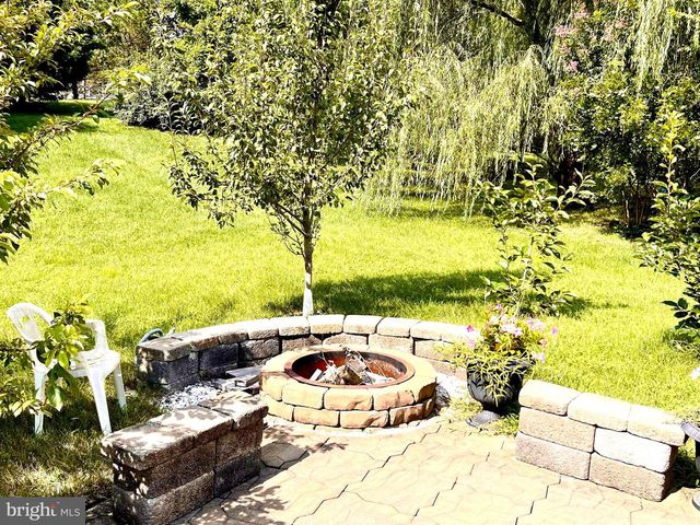 10240 INCHBERRY CT, Bristow, VA 20136