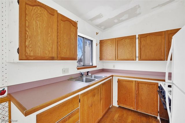 1159 Jeanie J Avenue, Akron, OH 44310