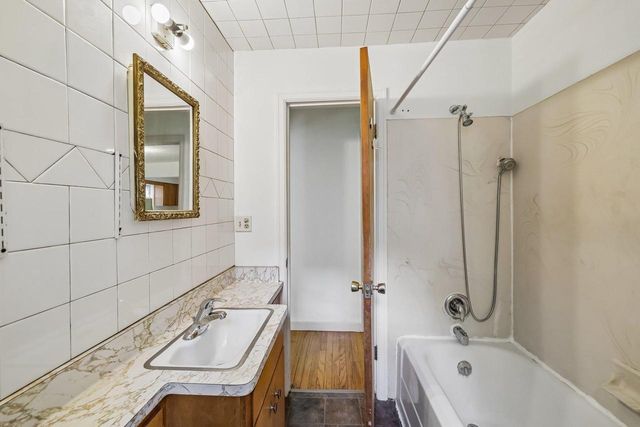 2309 Coolidge Street, Madison, WI 53704