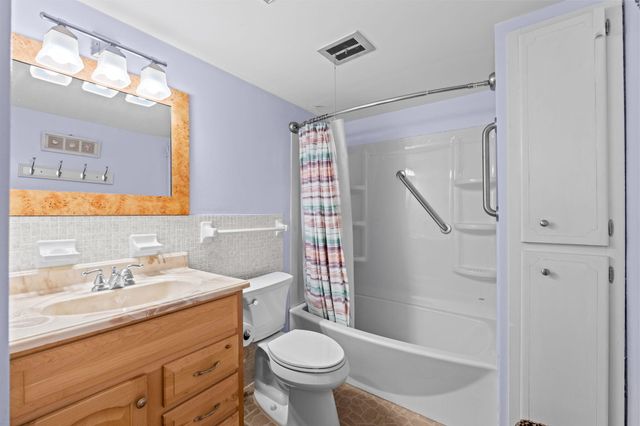 400 S Cypress Road 404, Pompano Beach, FL 33060