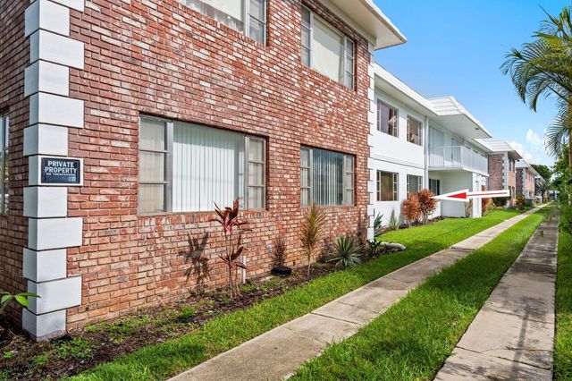 400 S Cypress Road 404, Pompano Beach, FL 33060