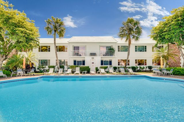 400 S Cypress Road 404, Pompano Beach, FL 33060