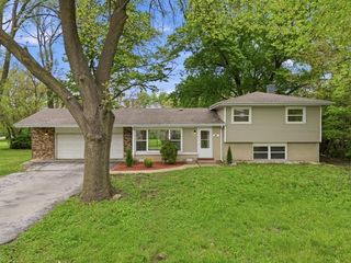 1218 174th Street, East Hazel Crest, IL 60429