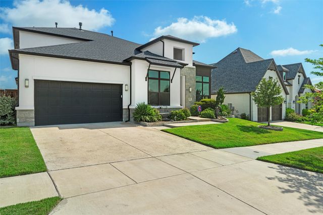 1833 Rolling Heights Lane, Fort Worth, TX 76008