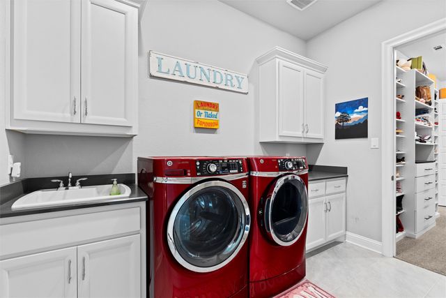 1833 Rolling Heights Lane, Fort Worth, TX 76008