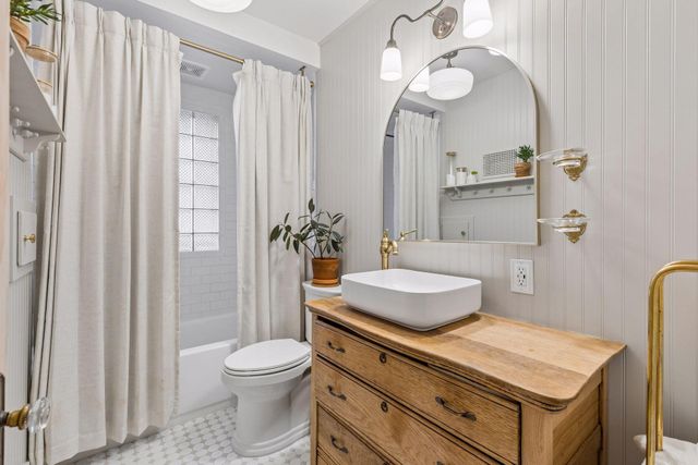 3620 Rhode Island Avenue S, Saint Louis Park, MN 55426
