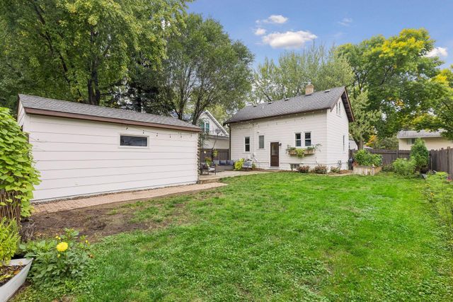 3620 Rhode Island Avenue S, Saint Louis Park, MN 55426