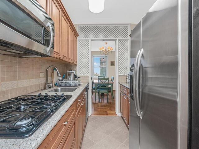5550 Fieldston Road 8D, Bronx, NY 10471