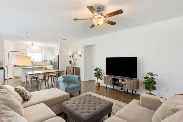 301 Majestic Cedar CT, Liberty Hill, TX 78642