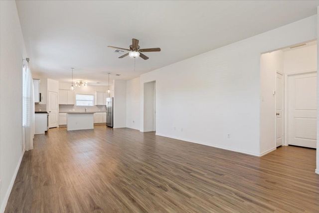 301 Majestic Cedar CT, Liberty Hill, TX 78642