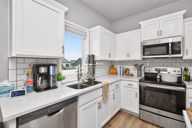 624 18th Street SE, Altoona, IA 50009