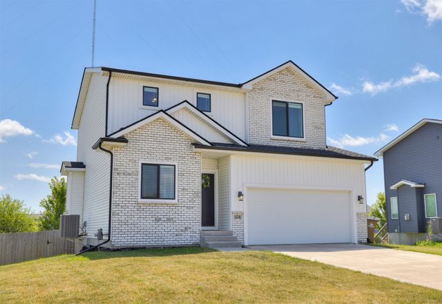 624 18th Street SE, Altoona, IA 50009