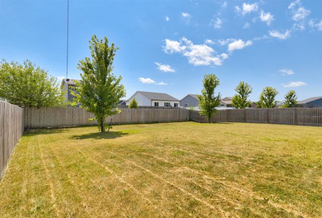 624 18th Street SE, Altoona, IA 50009