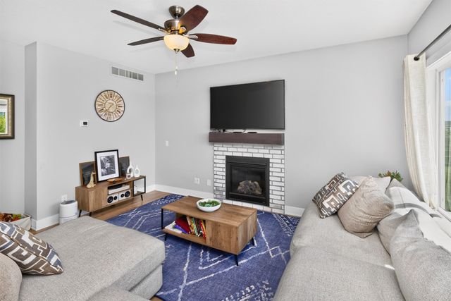 624 18th Street SE, Altoona, IA 50009