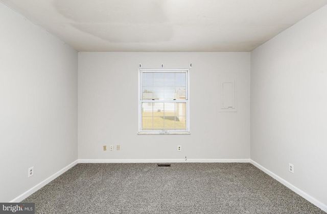 1929 SIERRA DR, Fredericksburg, VA 22405