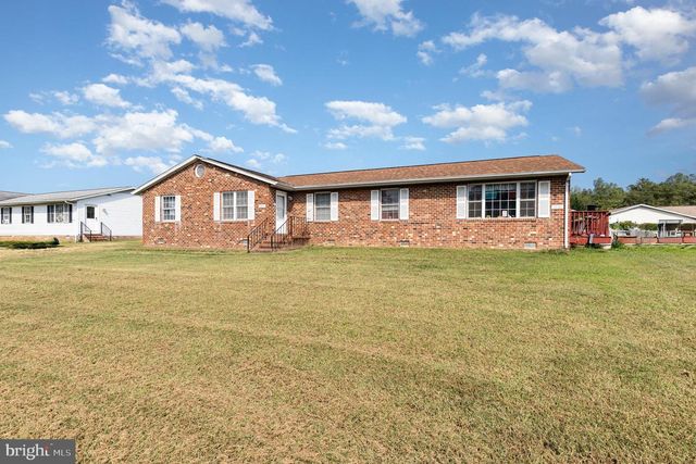 1929 SIERRA DR, Fredericksburg, VA 22405