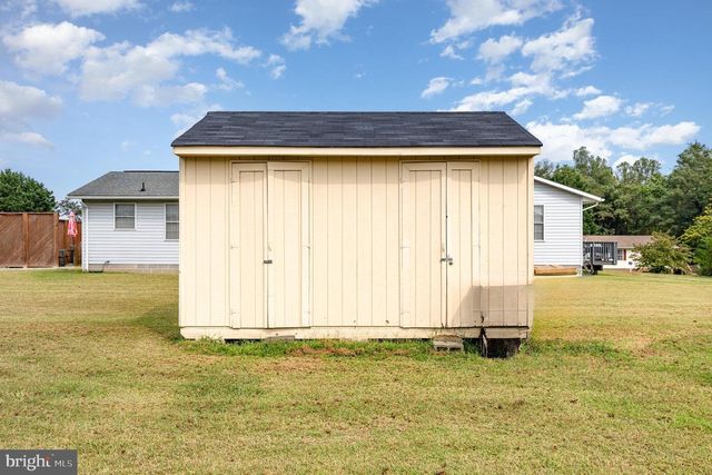 1929 SIERRA DR, Fredericksburg, VA 22405