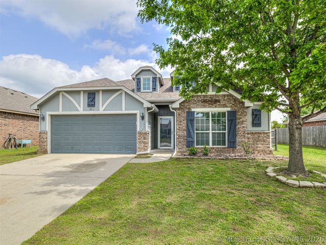 10933 N 154th East Avenue, Owasso, OK 74055
