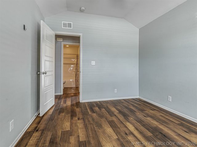 10933 N 154th East Avenue, Owasso, OK 74055
