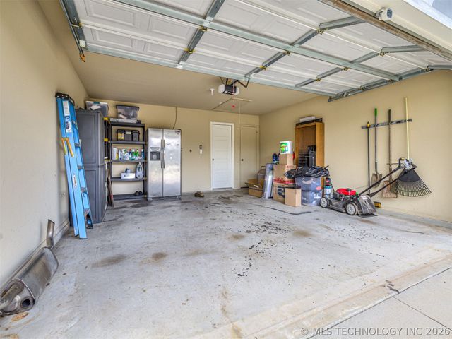 10933 N 154th East Avenue, Owasso, OK 74055