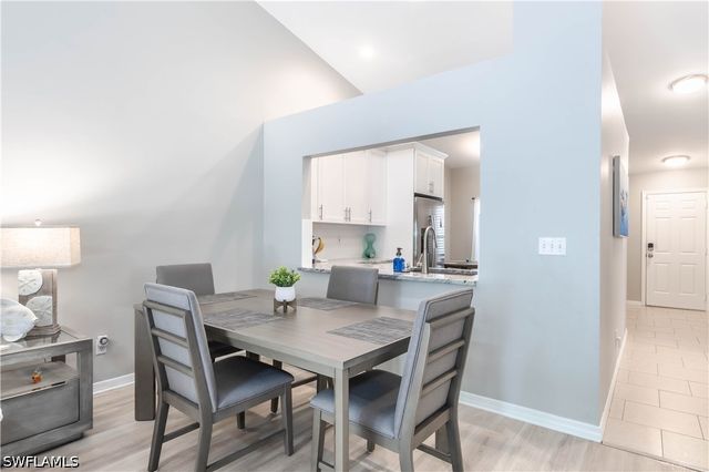 480 Saint Andrews BLVD 14, Naples, FL 34113