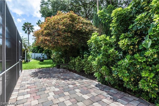 480 Saint Andrews BLVD 14, Naples, FL 34113