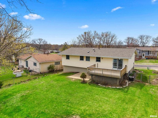2407 W CARRIAGE Lane, Peoria, IL 61614