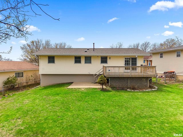 2407 W CARRIAGE Lane, Peoria, IL 61614