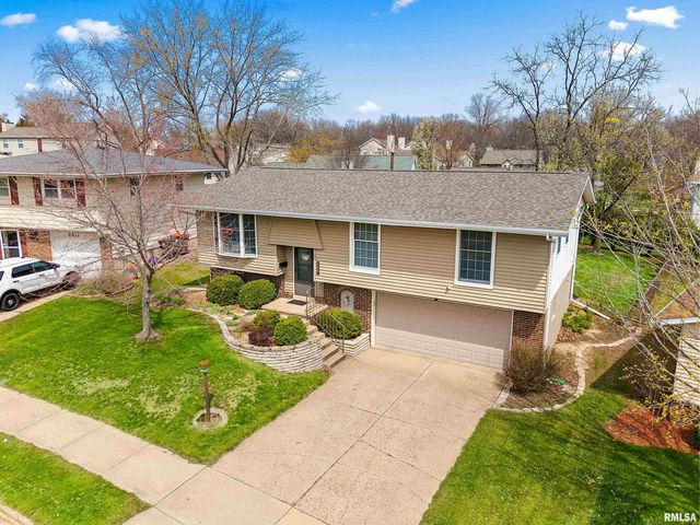 2407 W CARRIAGE Lane, Peoria, IL 61614